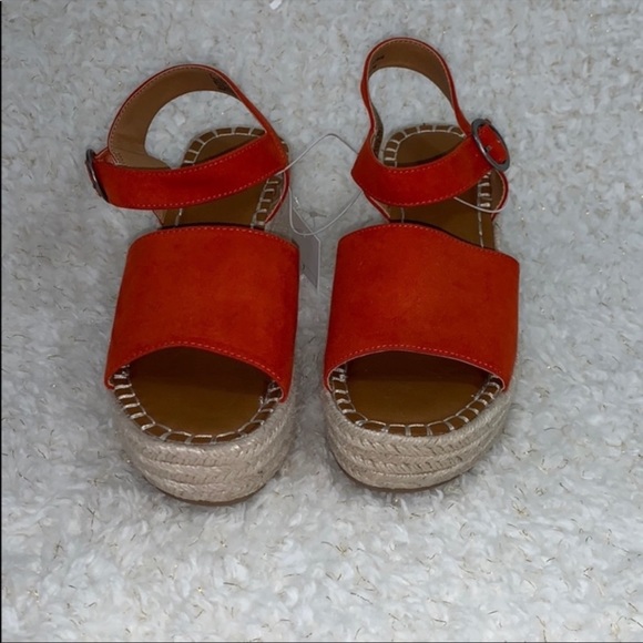 Universal Thread Orange Wedges - Picture 3 of 8